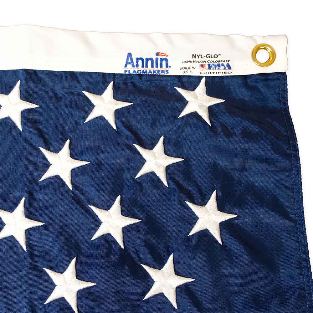 Nyl-Glo American flag heading and grommets