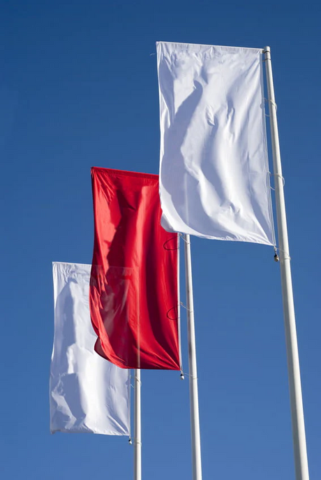 How You Can Use Custom Printed Flags to Advertise Your Business