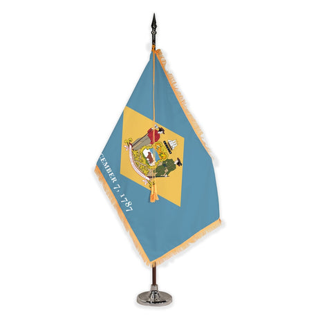 Delaware deluxe oak indoor flag set with gold fringe on plastic stand