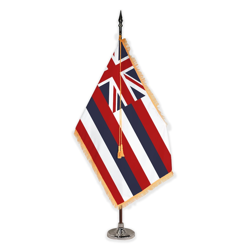 Hawaii deluxe oak indoor flag set with gold fringe on plastic stand