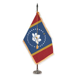 Mississippi deluxe oak indoor flag set with gold fringe on plastic stand