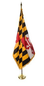 Delaware State Flag Set - Deluxe Oak Flagpole