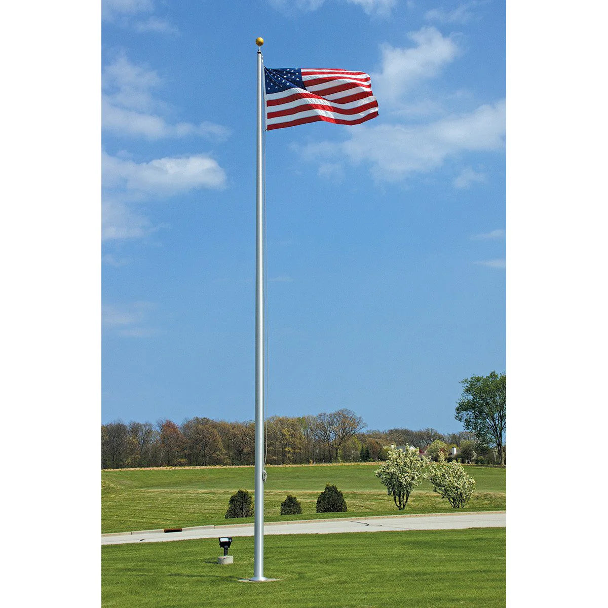 Economy Aluminum Flagpole - External Halyard