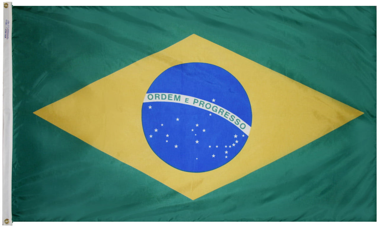 Brazil - Outdoor Flag with heading & grommets