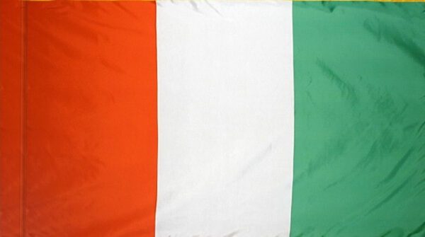 Ivory coast flag with pole sleeve - for indoor use
