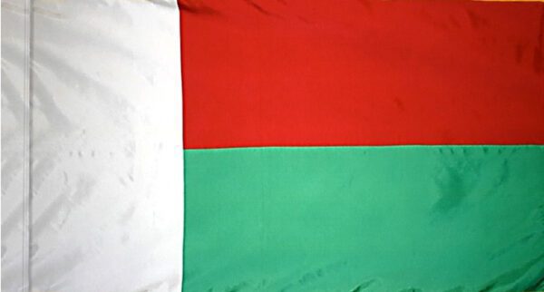 Madagascar flag with pole sleeve - for indoor use
