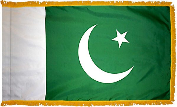 Pakistan flag with fringe - for indoor use